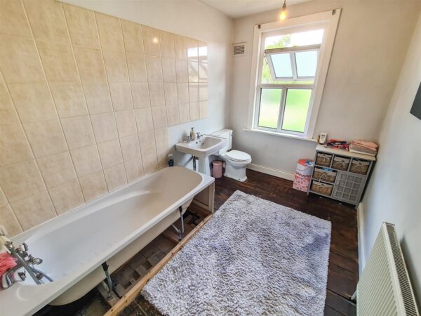 Oakley Road, Corby
