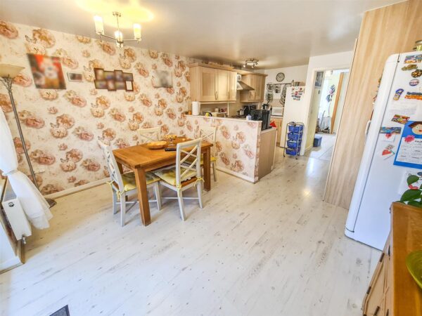 Butland Road, Corby