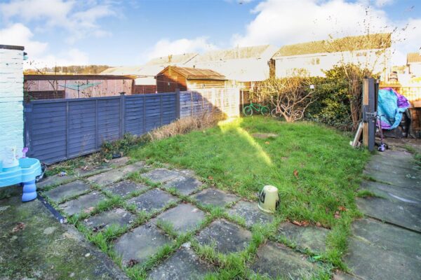 Viking Way, Corby