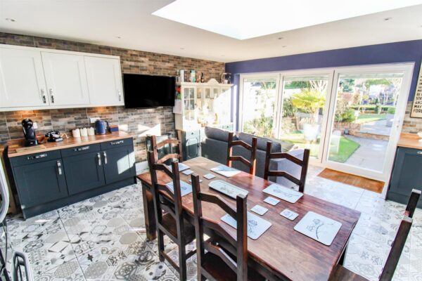 Stockwood Drive, Corby