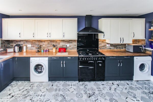 Stockwood Drive, Corby