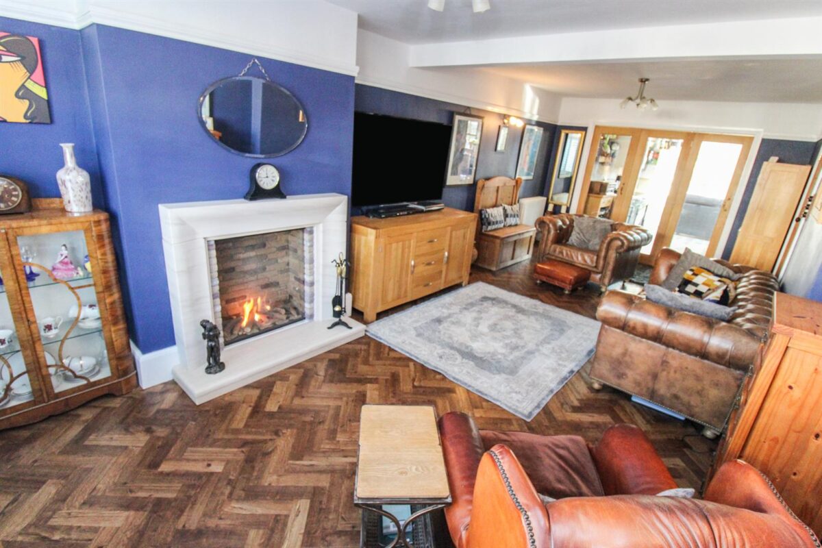 Stockwood Drive, Corby