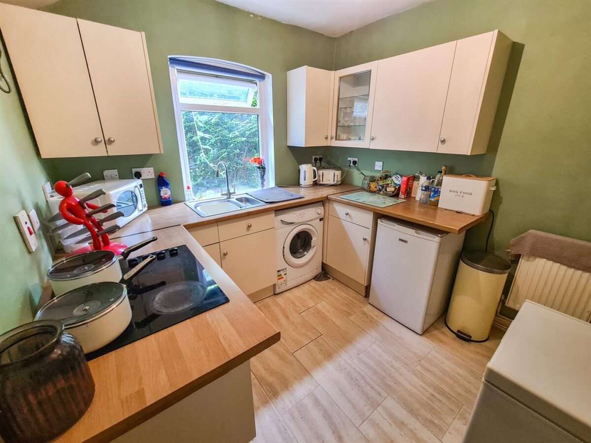 Oakley Road, Corby