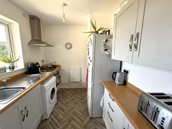 Rowlett Road, Corby