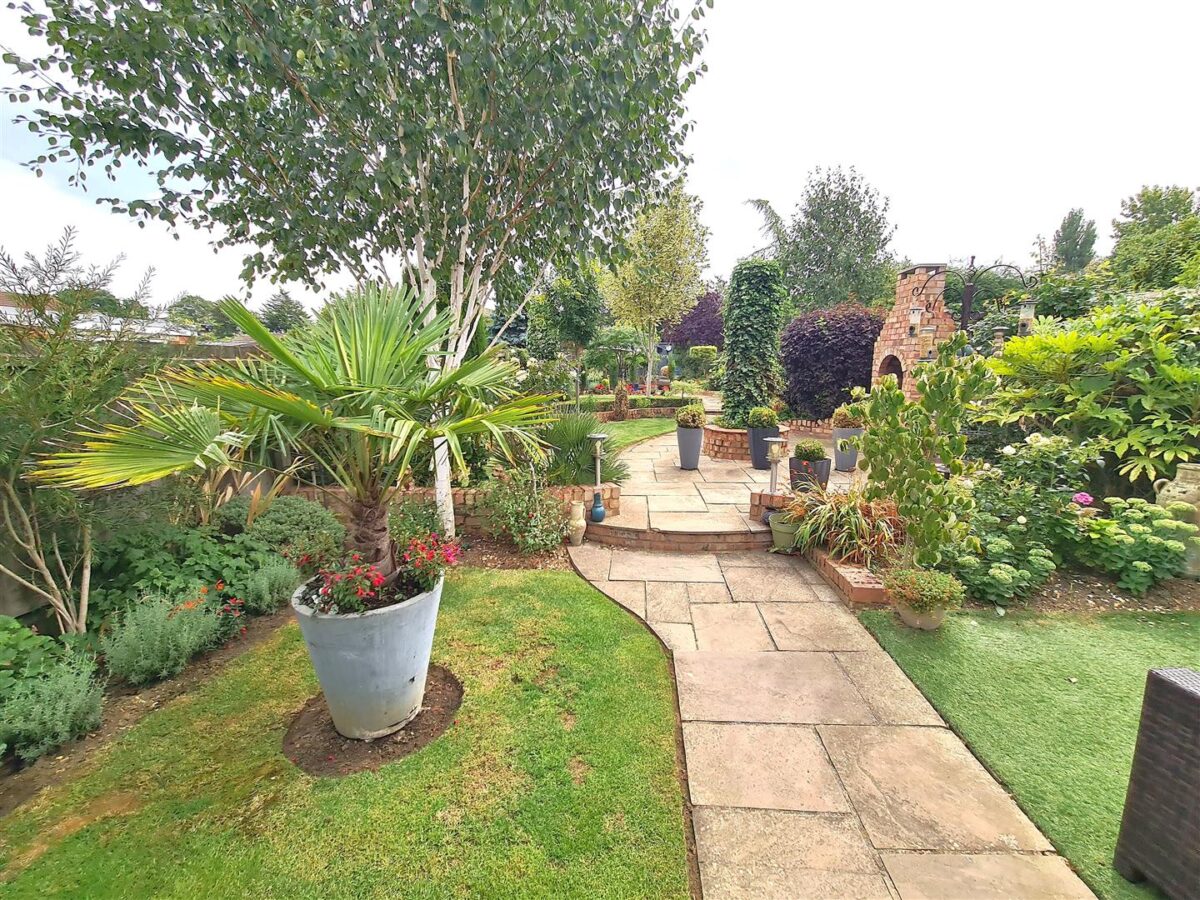Stockwood Drive, Corby