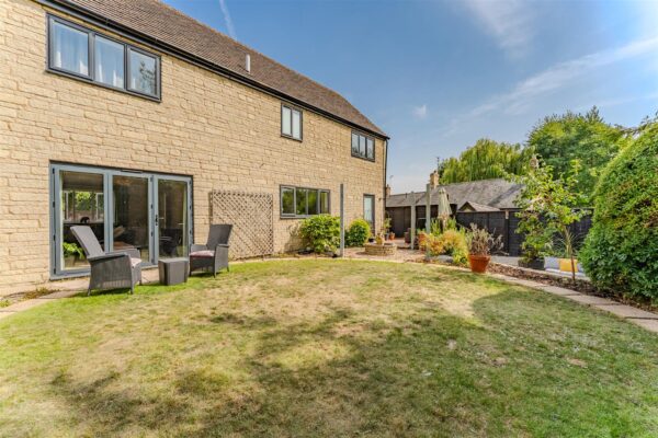 Harpers Close, Great Oakley, Corby