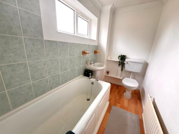 Saxilby Close, Corby