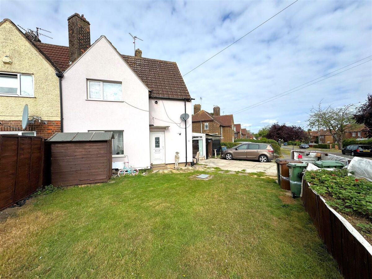 James Watt Avenue, Corby