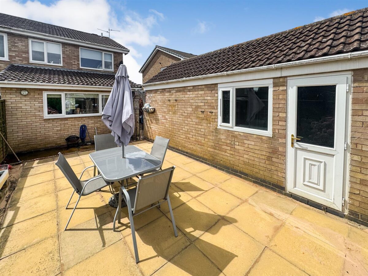 Oldenburg Road, Corby
