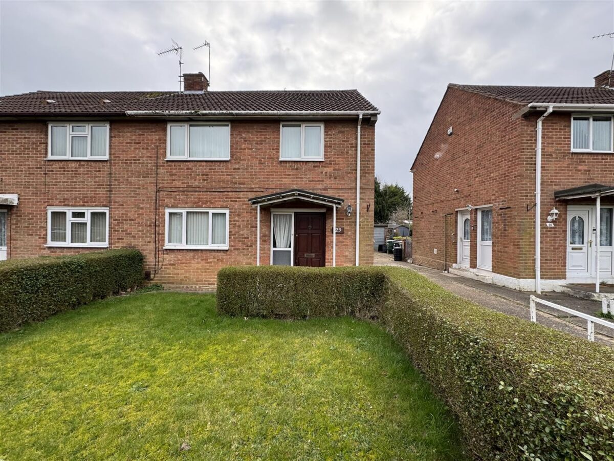 Beanfield Avenue, Corby