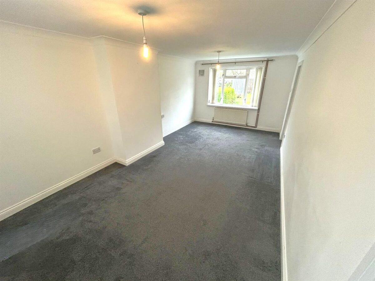 Beanfield Avenue, Corby