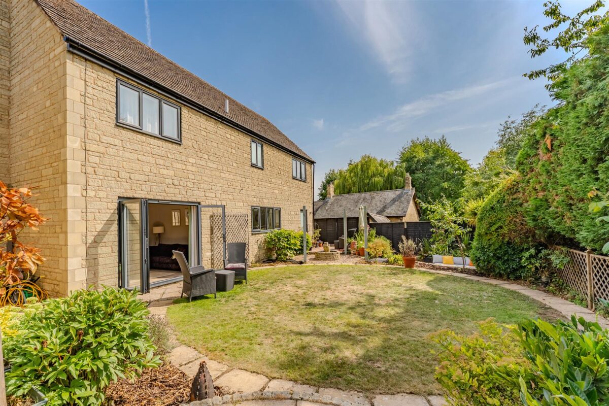 Harpers Close, Great Oakley, Corby