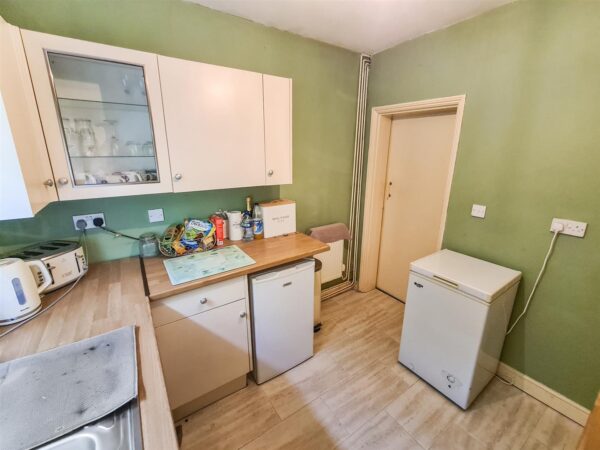 Oakley Road, Corby
