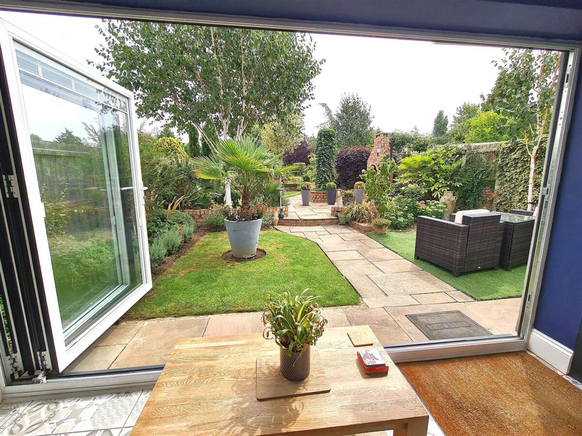 Stockwood Drive, Corby