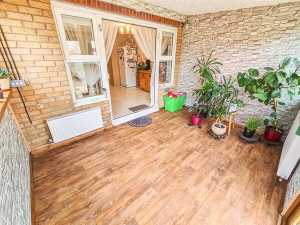 Butland Road, Corby
