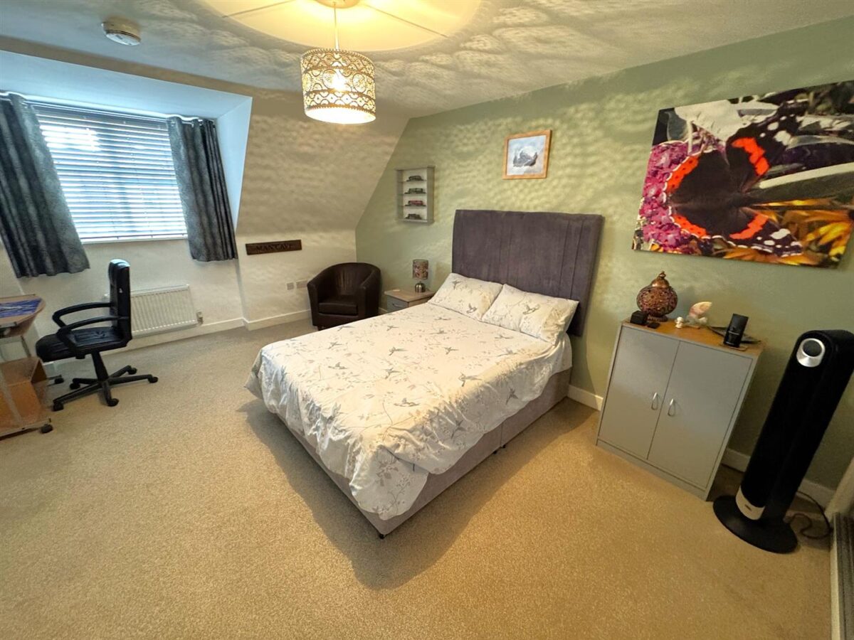 Regal Close, Corby