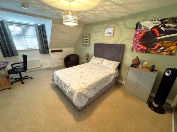 Regal Close, Corby