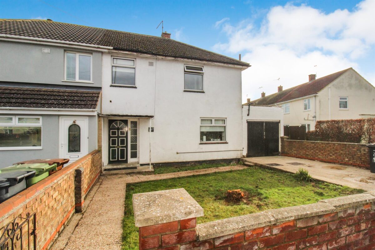 Willow Brook Road, Corby