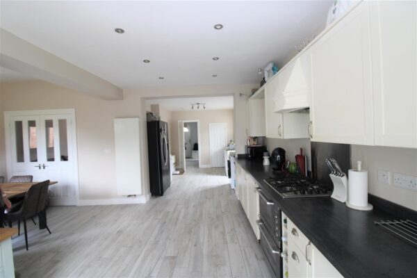 Westfields Road, Corby
