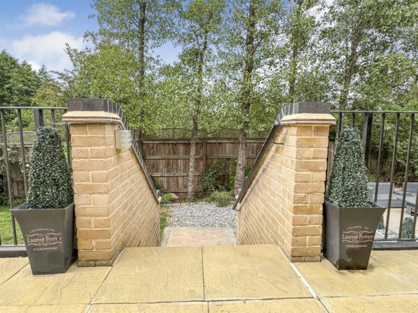 Lake Drive, Weldon, Corby
