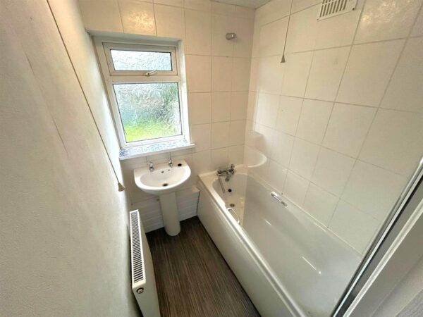 Beanfield Avenue, Corby