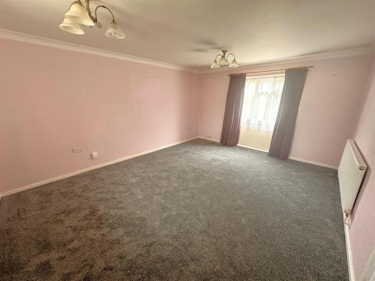 Saxilby Close, Corby