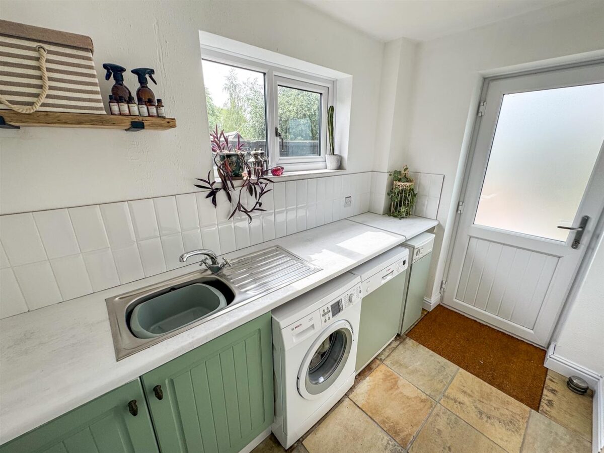 Harpers Close, Great Oakley, Corby
