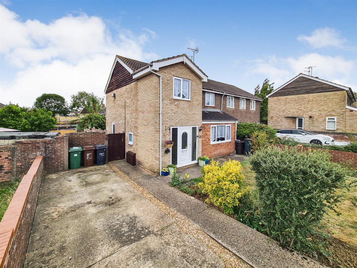 Beanfield Avenue, Corby