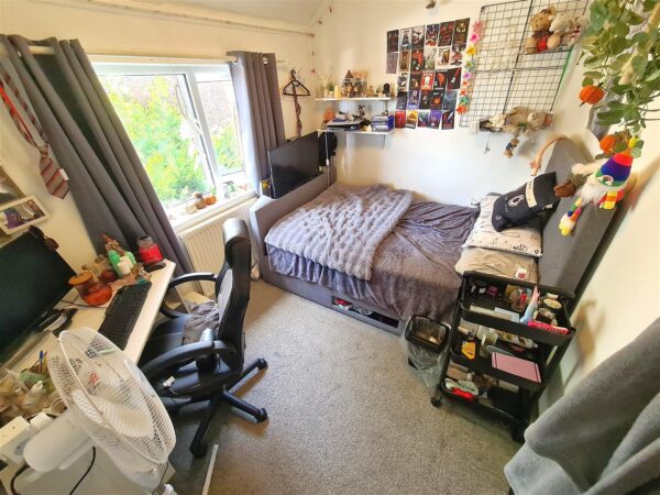 Sarrington Road, Corby