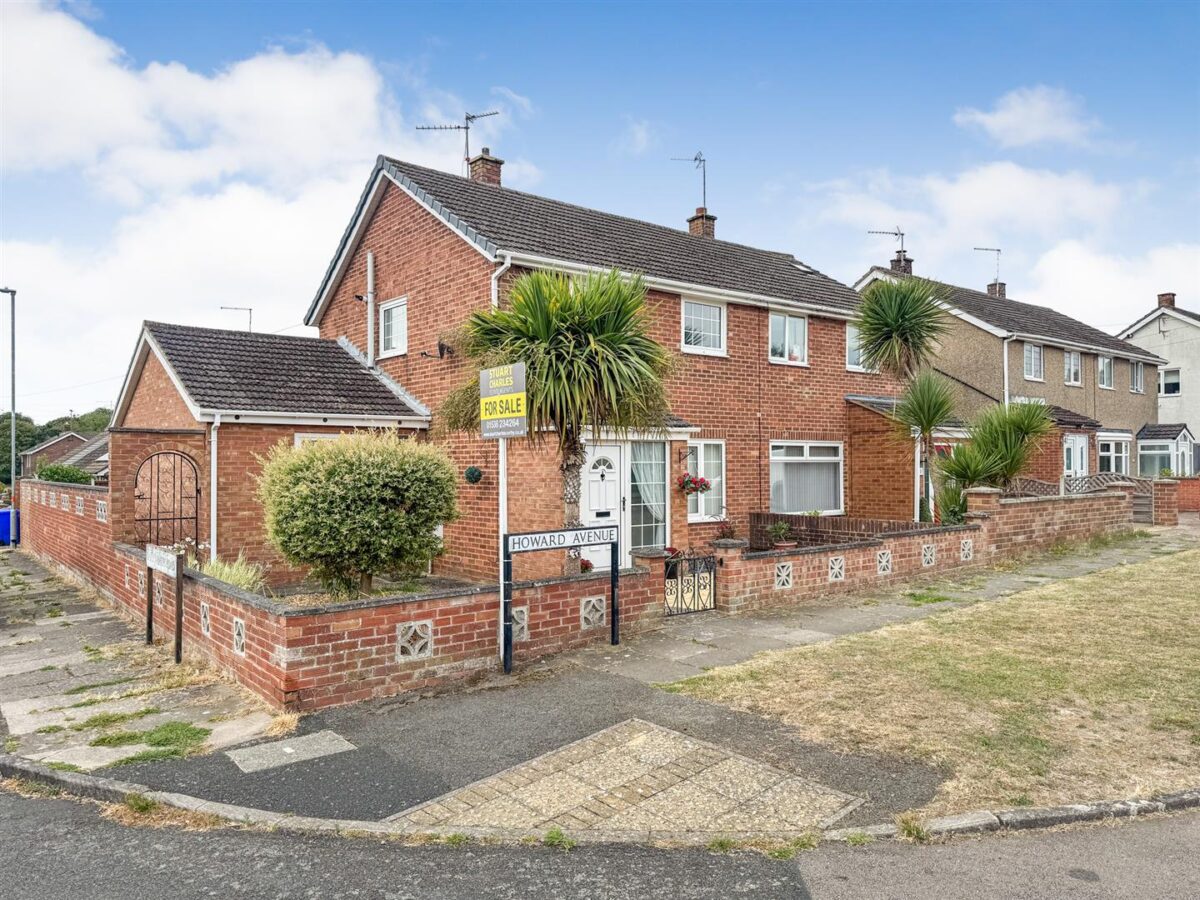 Howard Avenue, Corby