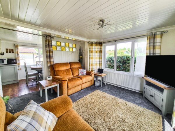 Woodside Park, Weldon, Corby