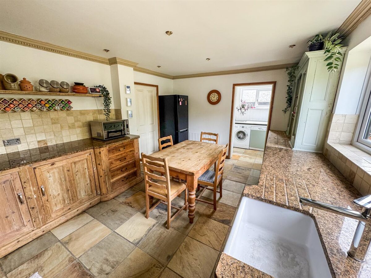 Harpers Close, Great Oakley, Corby