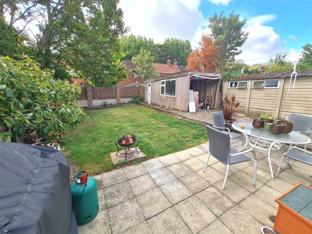 Sarrington Road, Corby