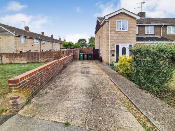 Beanfield Avenue, Corby