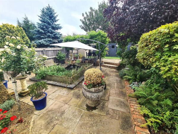 Stockwood Drive, Corby