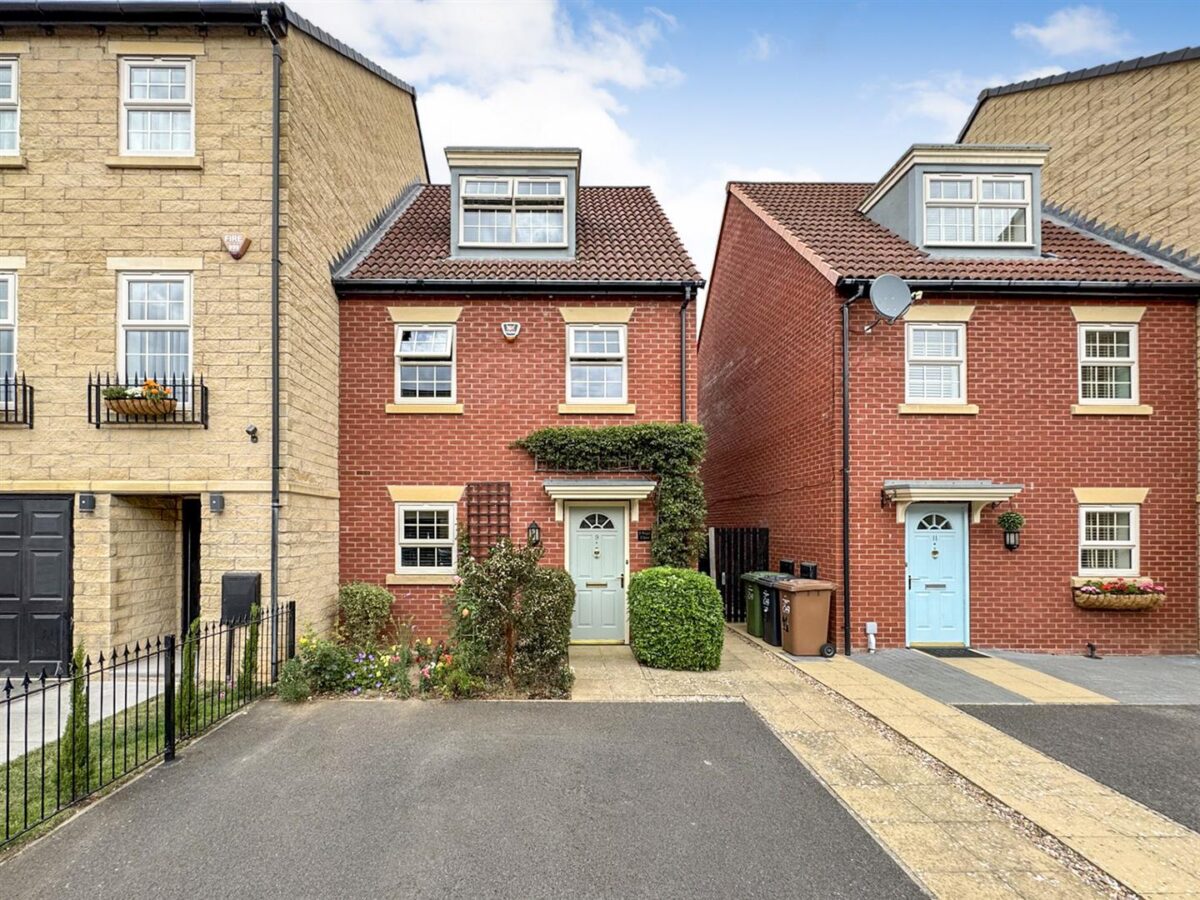 Regal Close, Corby