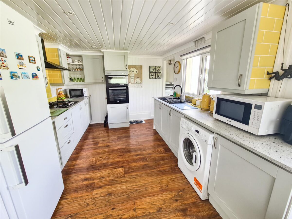 Woodside Park, Weldon, Corby