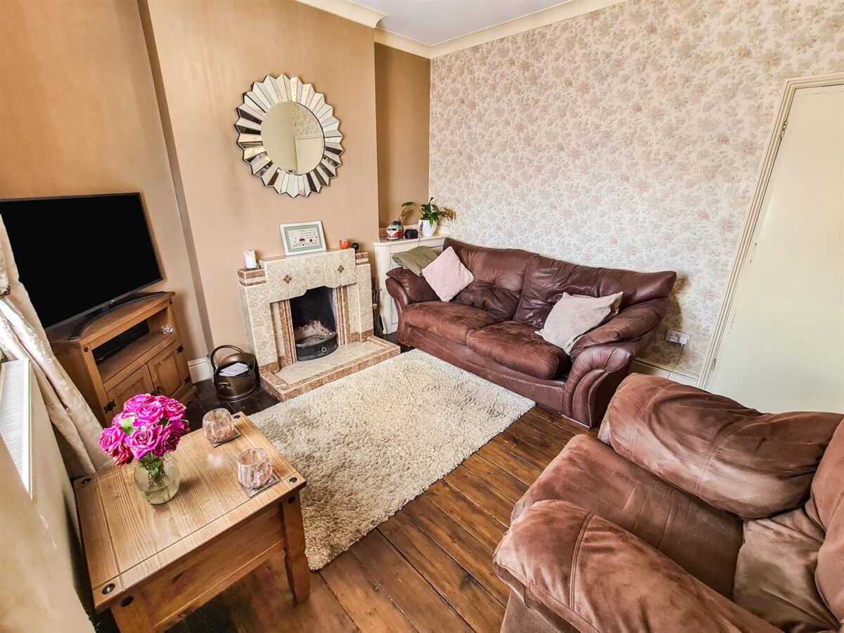 Oakley Road, Corby