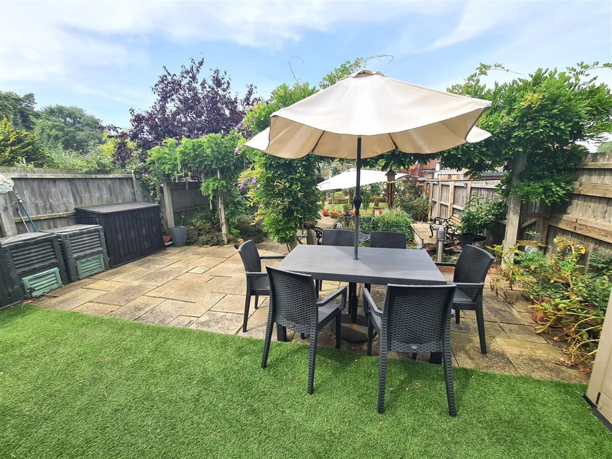 Stockwood Drive, Corby