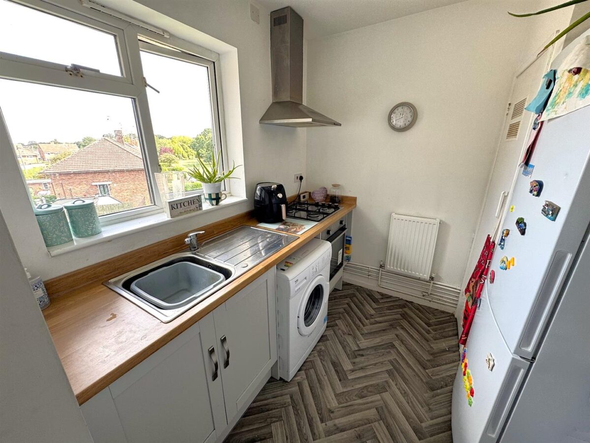 Rowlett Road, Corby