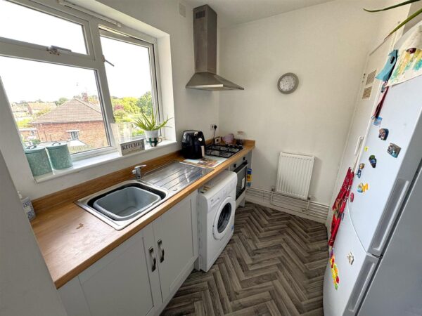 Rowlett Road, Corby
