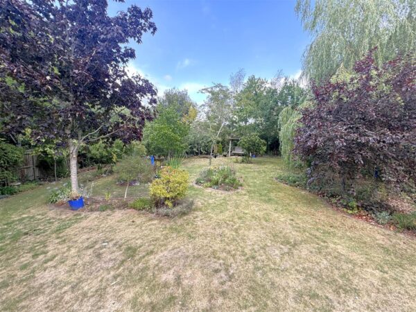 Buttercup Close, Corby