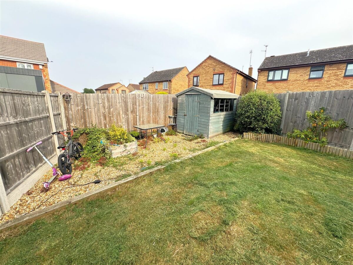 Yardley Close, Corby