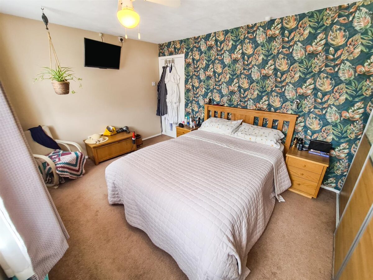 Beanfield Avenue, Corby