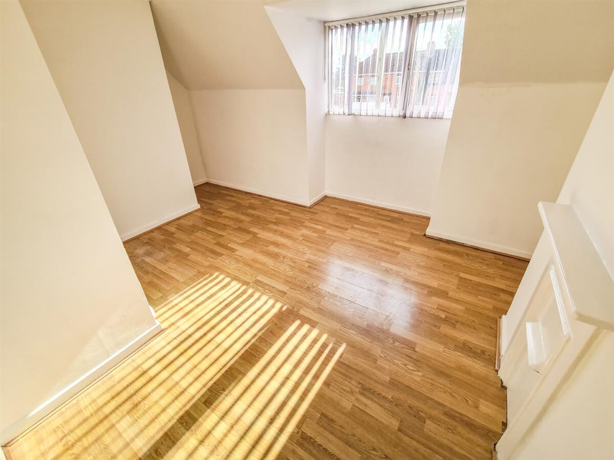 Upperfield Grove, Corby