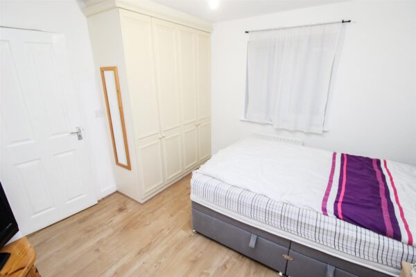 Boughton Road, Corby