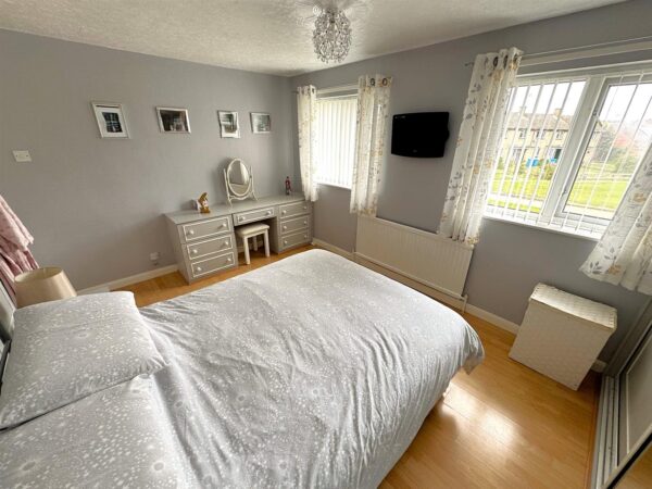 Beanfield Avenue, Corby