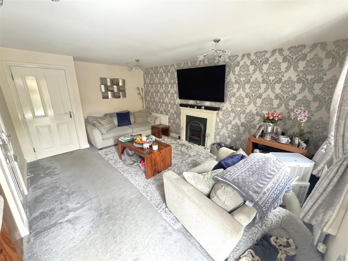 Epping Road, Corby