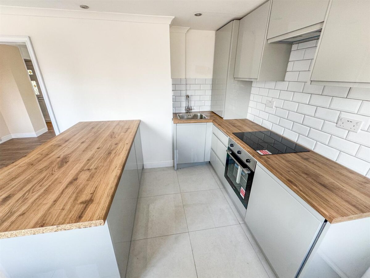 Bentley Walk, Corby