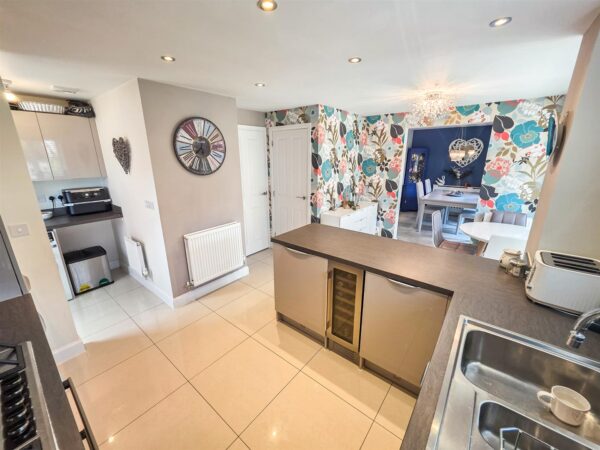 Fakenham Road, Corby